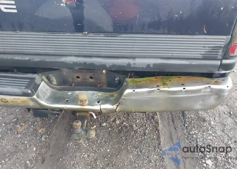 1998 Dodge Ram 1500 St из США, поврежденный, VIN 3B7HC13Y7WG227062